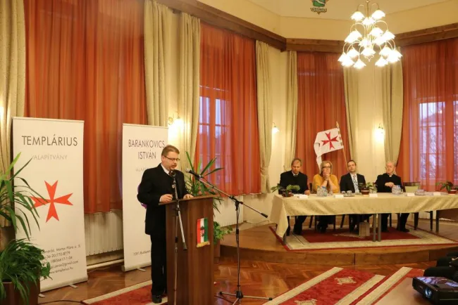 A JÓ HARC, AZ ÜLDÖZÖTT KERESZTÉNYEK VÉDELMÉBEN – KONFERENCIA