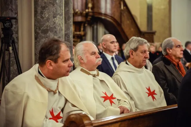 Megemlékezés a Szent Korona hazatérésének 40. évfordulóján