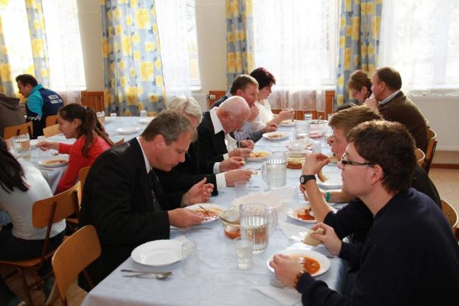 ERÉNYEK KARDJA - MEZŐTÚR