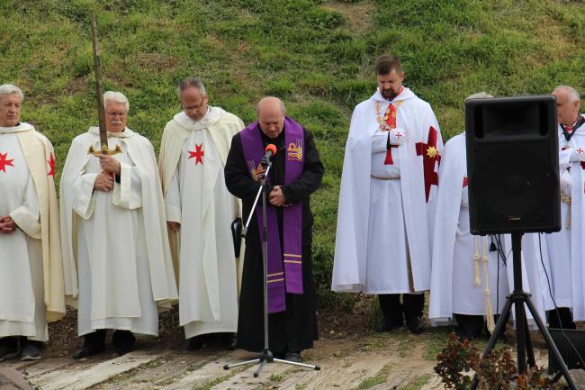 Varga Béla plébános imája a hősökért