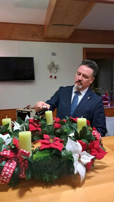 „KERESZTÉNY ADVENTI, KARÁCSONYI HAGYOMÁNYOK”