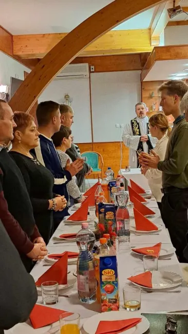 „KERESZTÉNY ADVENTI, KARÁCSONYI HAGYOMÁNYOK”