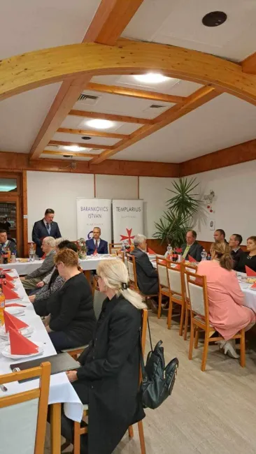 „KERESZTÉNY ADVENTI, KARÁCSONYI HAGYOMÁNYOK”